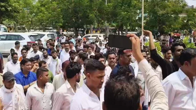 छत्तीसगढ़ के आरंग में बवाल: गौ सेवक पर मारपीट के आरोप के बाद सतनामी...