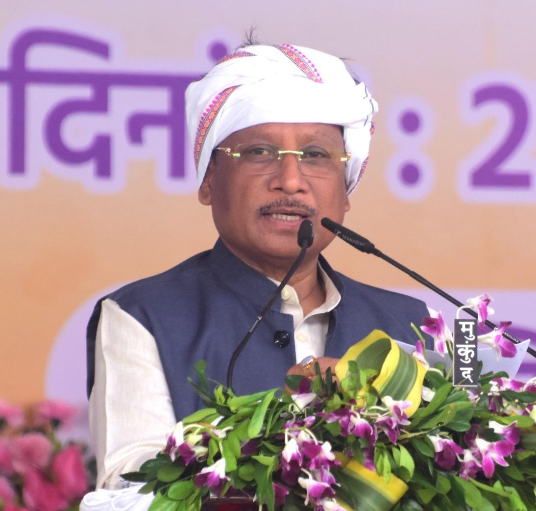Mega Vikas पर्व: राजनांदगांव को मिली 510 करोड़ की सौगात, विष्णुदेव साय ने किया 333 विकास कार्यों का शिलान्यास, धान छोड़ दूसरी फसल उगाने पर मिलेंगे ₹15,000