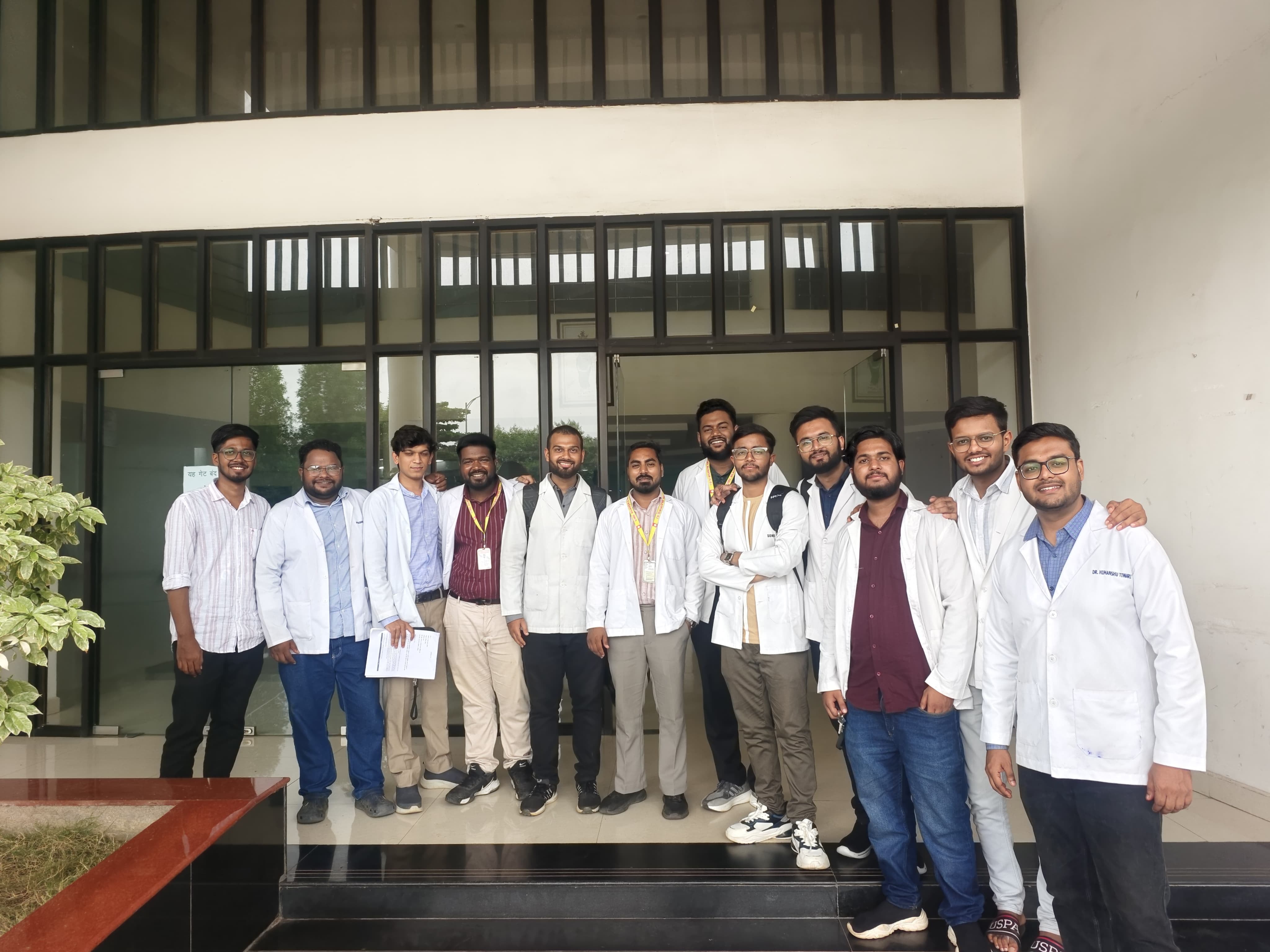 इंटर्न्स की स्टाइपेंड बढ़ाने की मांग पर चिकित्सा शिक्षा विभाग ने दि...