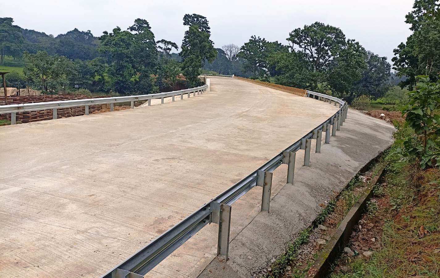 Jashpur Connectivity: गिरमा नदी पर 100 मीटर लंबा पुल तैयार, 8 गांवों के 5 हजार से ज्यादा ग्रामीणों को मिलेगा लाभ
