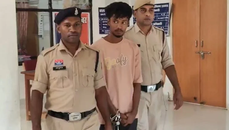 Crime News: शादी का झांसा देकर दो नाबालिग छात्राओं को ले जाने का आरोप, दुष्कर्म मामले में दो आरोपी पकड़े गए